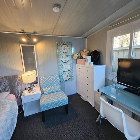 C1 Save Money Budget Affordable Cabin With Comfort! - Cabin1 Auckland Buitenkant foto
