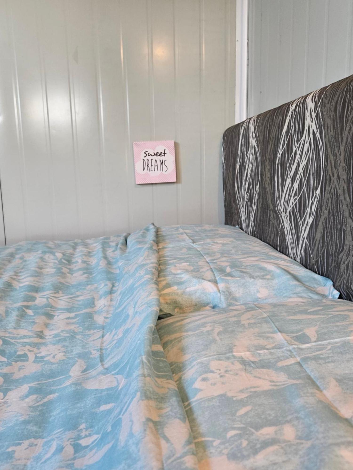 C1 Save Money Budget Affordable Cabin With Comfort! - Cabin1 Auckland Buitenkant foto